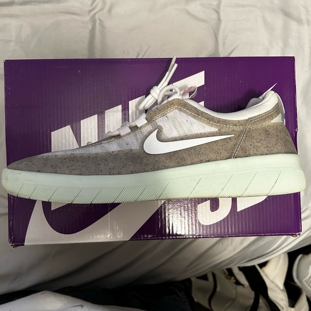 Nike shoes